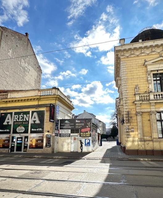 Palac Anezka D1 브르노 외부 사진